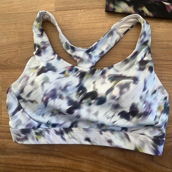 Athleta 2 Pack Ultimate Bra Black & White Lyra Garden-Size S - Picture 4 of 9